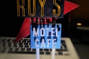 Roy's Motel & Cafe Sign (with Leds)